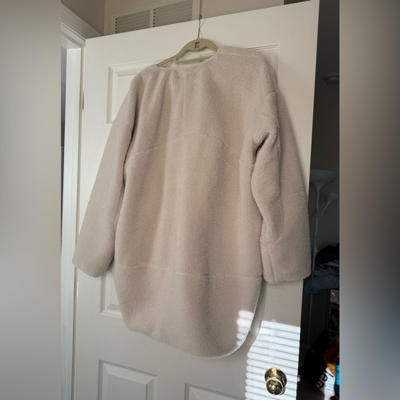 Lululemon Athletica Soft Cream Teddy Jacket - Picture 2 of 4